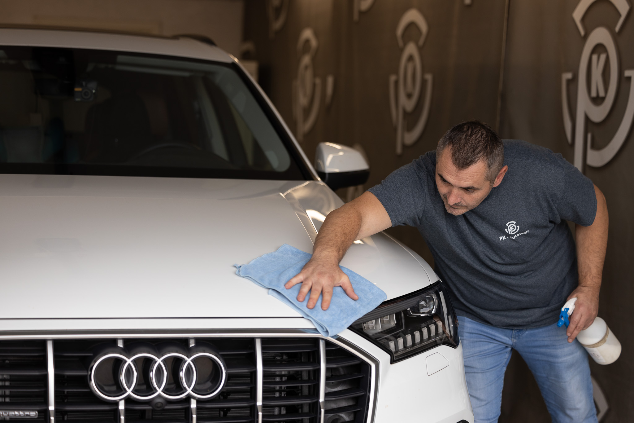 Детейлинг автомобиля PK Autowelt – Ansicht 2 von 4